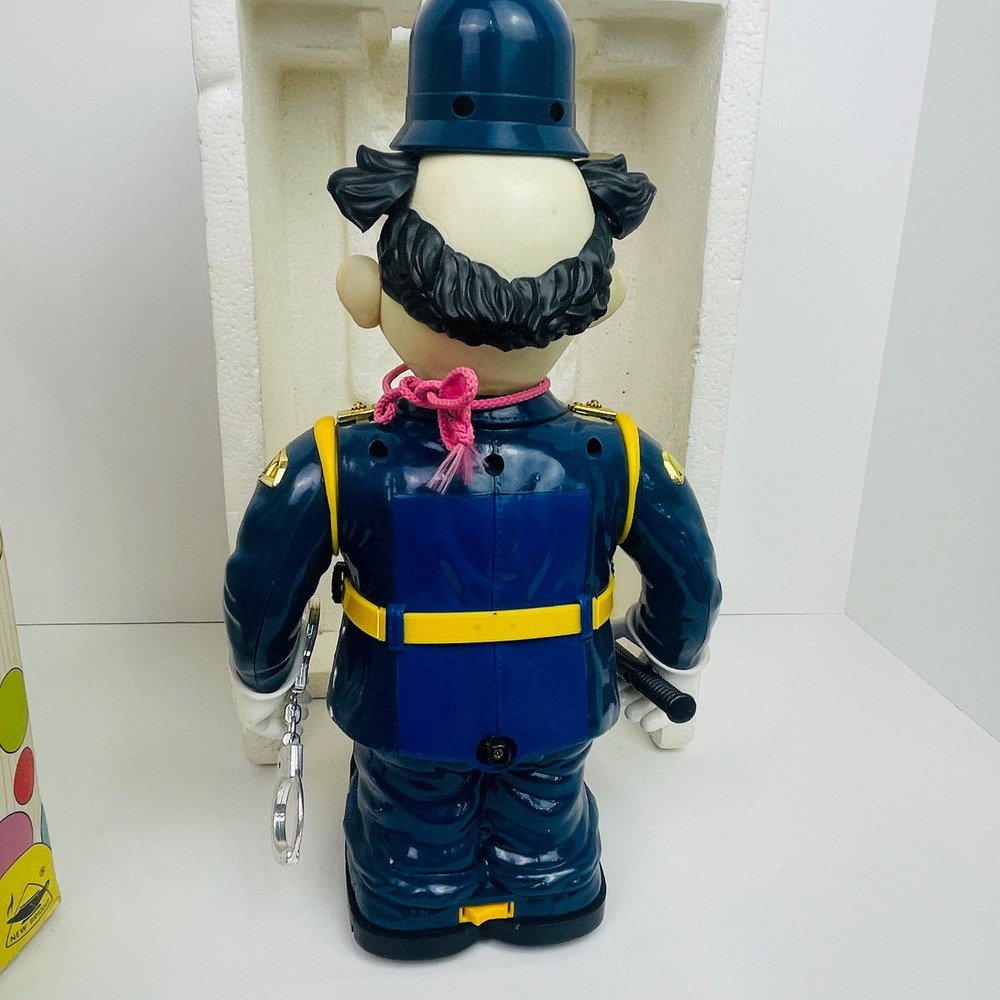 New Bright Bump N Bobby Clown Toy Blue Policeman 1989 Vintage Untested For Parts - Picture 5 of 16